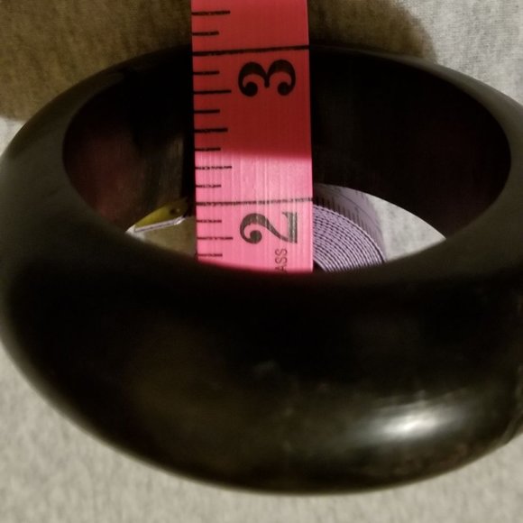 Black ebony wood, wide, thick, heavy, strong bangle bracelet, vintage, handmade - Picture 10 of 10